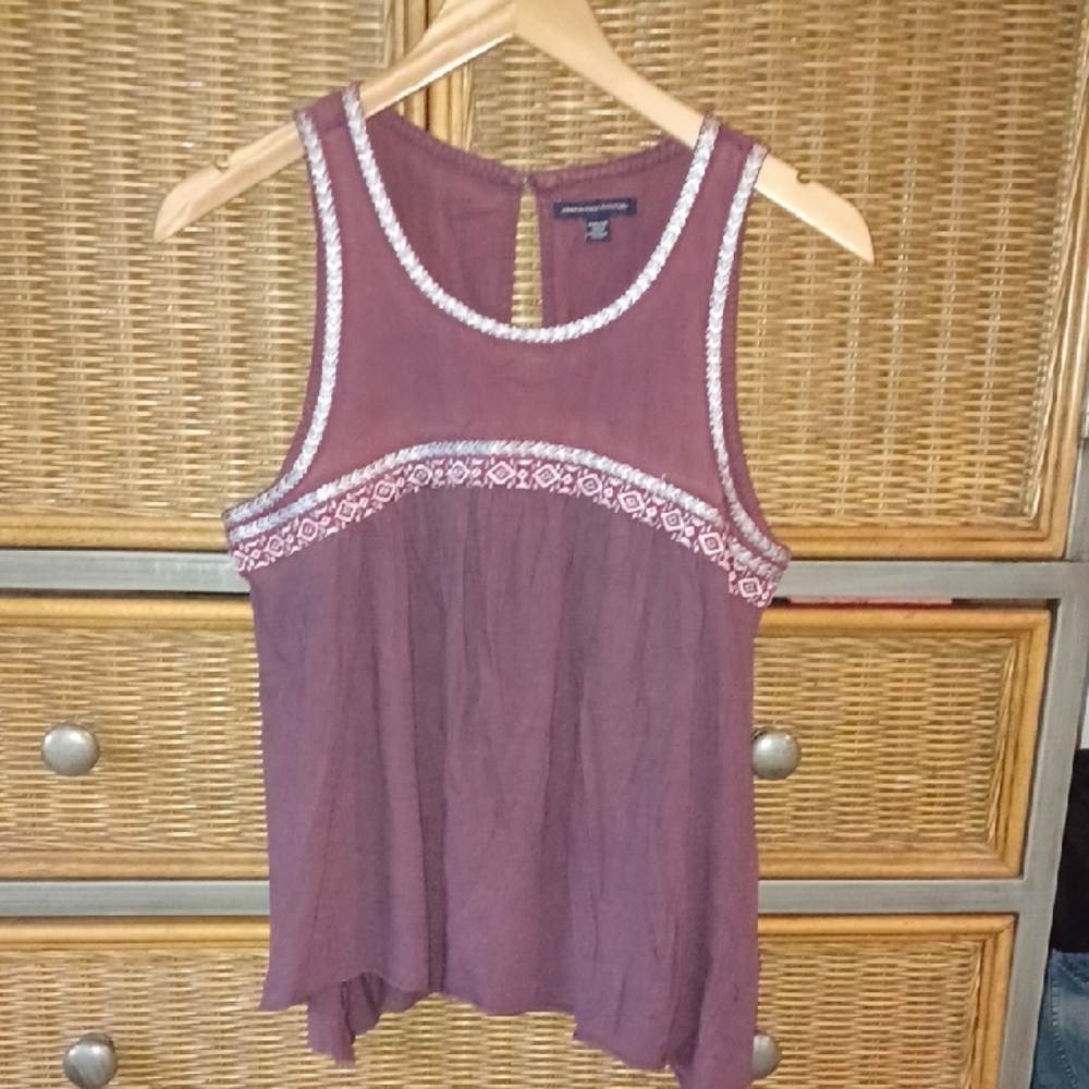 American Eagle Outfitters Purple Embroidered Tank Top